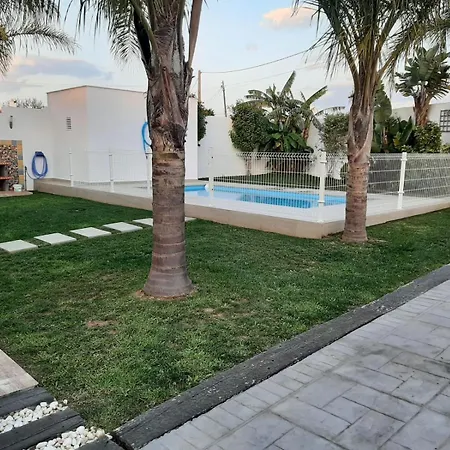 La Casita De La Florida Country house *